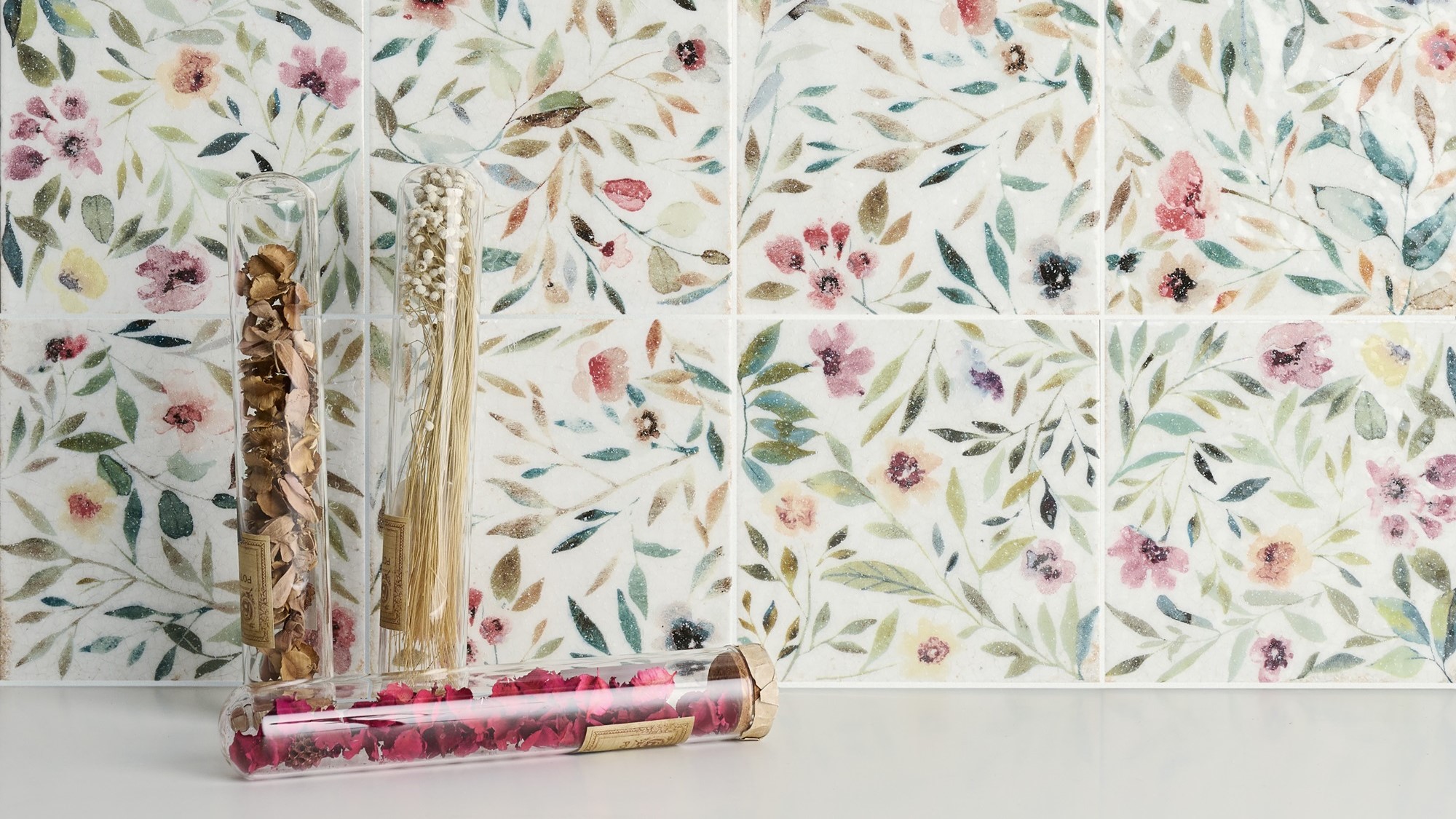 Flower Power – Porcelain Superstore bring the outside in with new Meadow Collection